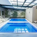 Θέρετρο Private In A Five-star In Μπάνσκο