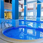 度假村 Private In A Five-star In *